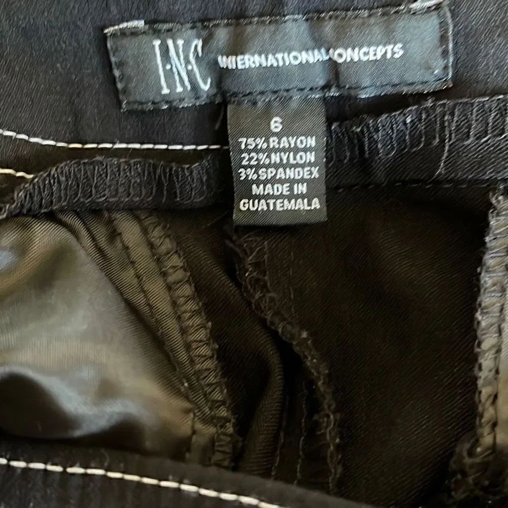 INC capris size 6 - Picture 3 of 3